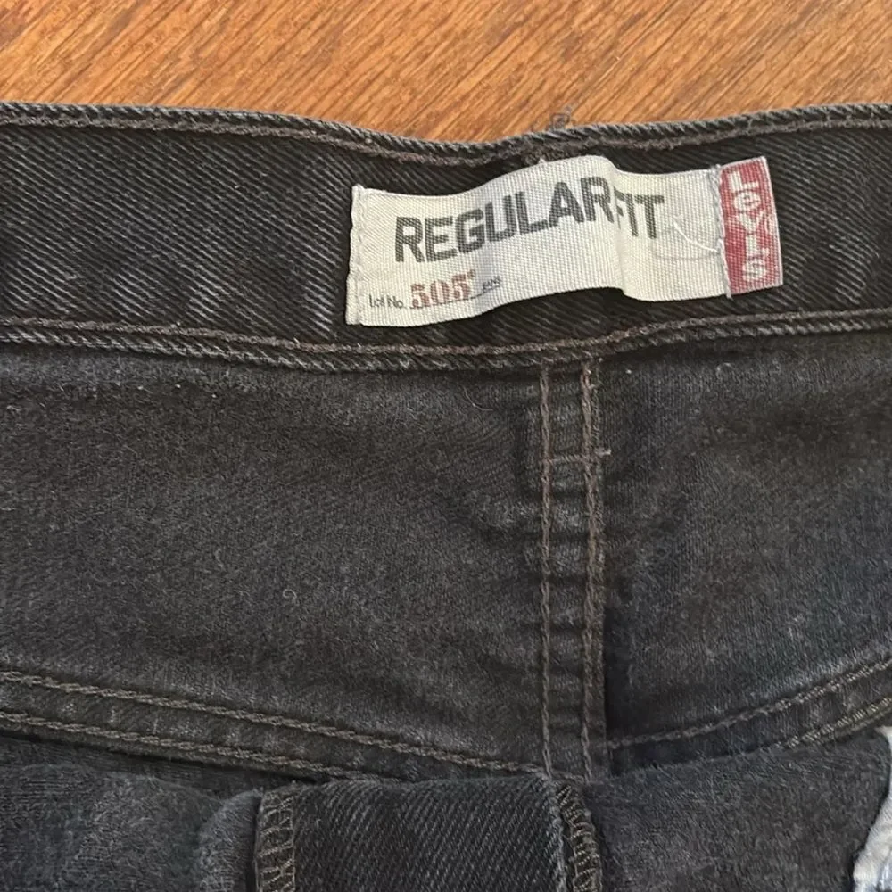 Levi’s size 40/32 black jeans